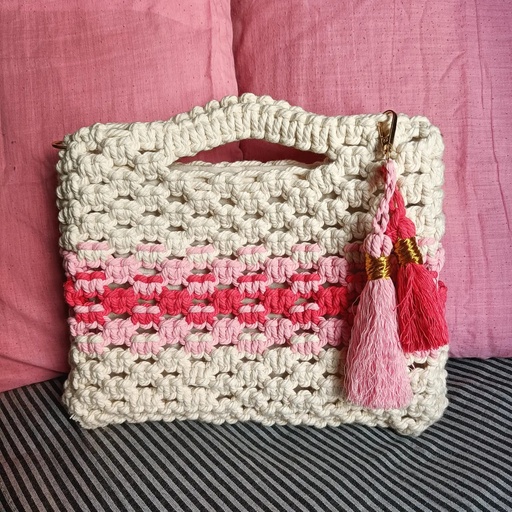 Saanvi Creations' Boho Bliss: Macrame Handbag with Extra Strap | Macrame  Sling Bag | Macrame Bag | Macrame Hand Bag | Sling Bag | Multi Color 